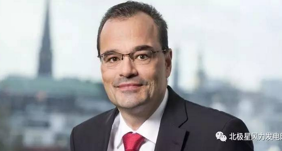 
            	西門子－歌美颯近日任命Marcus Tacke為公司新CEO。原CEO Ignacio Martin近期也表示，一旦并購?fù)瓿烧祥_始，希望能辭去此職