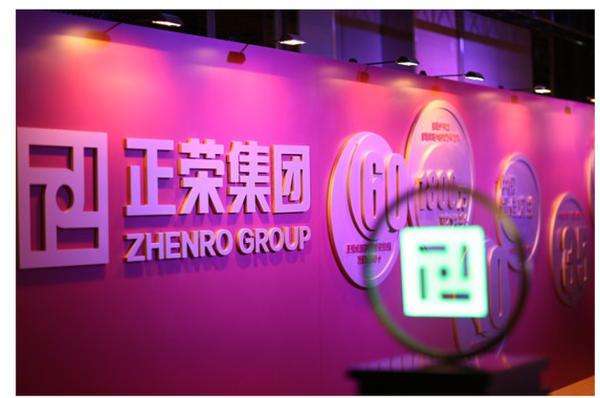                 	                    	在高融资高负债急扩张之路上，中国前30强房企中唯一没有登入资本市场的正荣地产9月26日向港交所提交IPO申请。根据正荣地产IPO申请显示，2017年公司流动负债已经达到了601.39亿元，总负债为848.93亿元