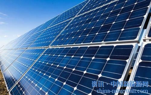                                                                                                                                                 	　　国家能源局11月30日下发《关于公布2017年光伏发电领跑基地名单及落实有关要求的通知》（下称《通知》），正式公布山西大同二期等10个应用领跑基地和江西上饶等3个技术领跑基地名单。《通知》要求应用领跑基地应于201