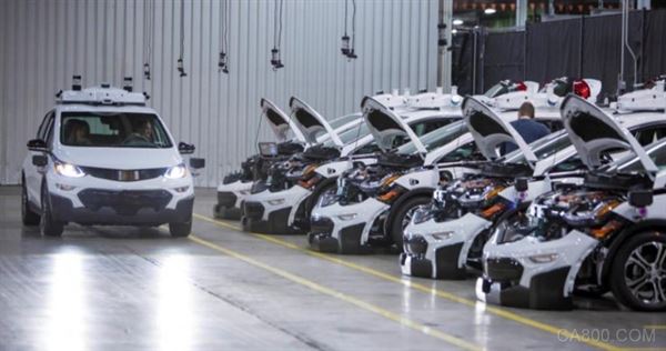 近日,通用宣布将在2019年推出商用自动驾驶汽车。消息一出,许多投资人表示支持,但也有部分人唱衰,表示这个目标太过遥不可及