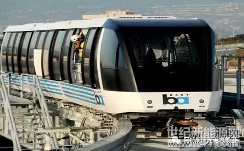 阿特斯阳光电力集团2017年12月7日发布新闻披露，集团旗下全资子公司&mdash;&mdash;全球领先的公用事业规模太阳能光伏发电项目开发商Recurrent Energy，与旧金山湾区最重要的城际轨道交通系统，同时也是全美第五大繁忙的地铁交通系统&mdash;&mdash;旧金山湾区捷运系统(Bay Area Rapid Transit，简称&ldquo;BART&rdquo;)签署了一份为期二十年的购电协议(PPA)，该协议于2017年12月7日获得了BART董事会批准。Recurren