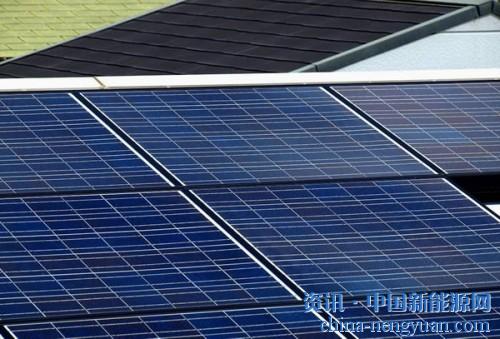                                                                                                                                                 	　　日本太阳能电池板制造商Solar Frontier K．K．计划出售屋顶和墙壁材料的太阳能电池板，并采取特斯拉公司的建筑技术，可以在最小的空间发电。		　　首席执行官Atsuhiko Hirano在公司东京