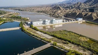                 	                    	上周四，中国核建集团所属单位新华水力发电有限公司（下称&ldquo;新华发电&rdquo;）提前24天完成全年发电任务，累计完成发电量67.11亿度。		今年以来，在面对区域性来水量减少、社会用电供需矛盾、地区性用电需求不足的严峻形势下，新华发电狠抓安全生产经营管理工作，加大力度提高发电设备运行可靠性，积极开展电力营销，强化员工技能培训，为提前完成全年发电任务奠定了坚实基础