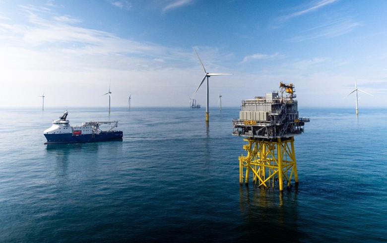                 	                    	就在同意出售Sheringham Shoal海上风电场的几天之后，挪威国家电力（Statkraft）宣布还将以5.55亿英镑出售其在英国海岸的Dudgeon风电园的30%股份 。		财力有限 挪威国家电力完全退出海上风电行业	挪威国家电力表示，已经签署了一项协议，将持有Dudgeon海上风电园的股份出售给由中企华润集团牵头的财团