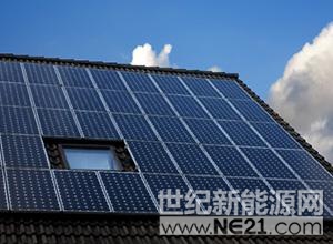自2013年以来，澳大利亚清洁能源金融公司(CEFC)在20个大型项目中投资了总量达1GW的太阳能项目，总投资额达到8.98亿澳元(约合6.89亿美元)。CEFC大型太阳能项目总监表示，&ldquo;在电力结构中增加可再生能源发电量对于澳大利亚经济而言，在本世纪下半叶实现净零排放至关重要