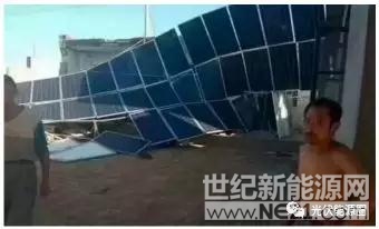 小编最近看到一则新闻说，某厂家海报上宣传&ldquo;组件+逆变器=2.5元/W&rdquo;，伏妹儿惊讶现在光伏电站市场价格都这么低了么?文中记者电话咨询获悉，海报中的2.5元/W并不是指组件+逆变器的卖价，而是押金。从该宣传海报看，组件+逆变器2.5元/W确实很容易给受众造成误导