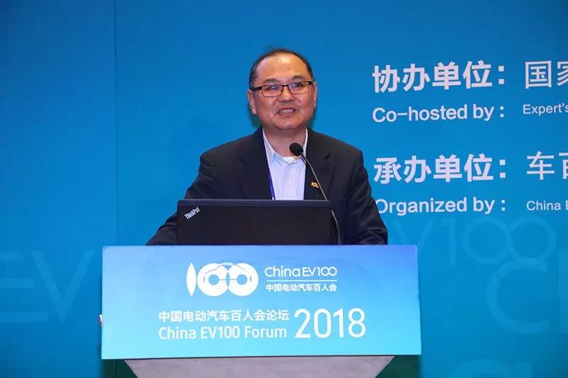 	各位领导，各位专家，各位行业同仁，大家下午好！非常感谢组委会再次给我这样一个机会，向大家汇报一下在过去一年里，我们在研发和国际化发展过程中做的一些工作，希望与大家共享。		万向 A 一二三系统有限公司工程副总裁：陈 旸	我今天汇报的主要内容，首先简单谈一下技术，然后谈一下我们的国际化发展进程