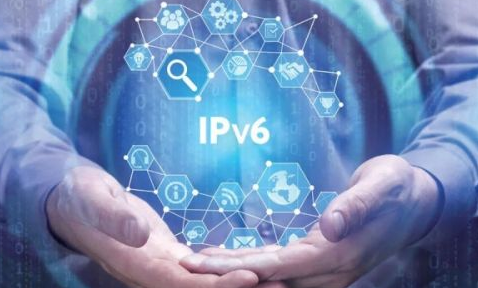             	IPv6因地址空间巨大，在应对部分安全攻击方面具有天然优势，在可溯源性、反黑客嗅探能力、邻居发现协议、安全邻居发现协议以及端到端的IPSec安全传输能力等方面提升了网络安全性。针对《推进互联网协议第六版（IPv6）规模部署行动计划》，华为安全给出了IPv6规模部署下网络安全防护的详尽解读，承接上期IPv6行业影响，本期聚焦IPv6安全技术