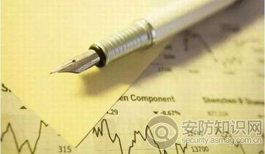             	2月26日,新三板公司中德宏泰发布2017年业绩快报称,去年公司实现营收3.56亿元,同比增长13.53%,净利润为4099万元,同比增长32.15%。对于业绩增长,公司表示,2017年是公司持续创新、快速发展的一年,公司进一步加速向基于大数据人工智能分析的互联网+安防服务供应商转型的步伐,主营业务方面加大了对“基于大数据智能分析的互联网+安防服务类业务”的推广,主要表现为建设云计算大数据处理分析服务中心、进一步加大深度神经网络人工智能算法研发力度、加快互联网+安防服务业务市场
