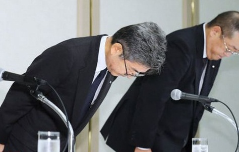                 	                    	6日早间路透社称，《日经新闻》周二报道称，神户制钢所社长川崎博也将因去年曝光的震动整个日本制造业的数据造假丑闻引咎辞职。		这一丑闻曝光后，日本当局对神户制钢展开了历时四个月的外部调查，预计将于周二晚些时候公布调查结果