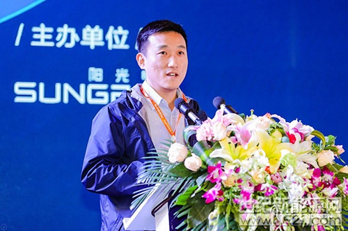 &ldquo;无论集中式、分布式还是户用，最关键的是并网，只有并网后收益才能实现。&rdquo;3月13日，在PAT2018爱光伏一生一世 质胜分布创新领跑光伏先进技术研讨会上，国网电科院主任陈志磊介绍了国网范围分布式光伏发展情况，并针对行业现状提出了统一并网标准、加强并网运行管理等建议