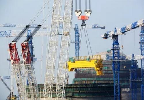 3月11日，华龙一号示范工程福清核电6号机组反应堆厂房环吊主梁顺利吊装就位，为后续环吊安装及内穹顶吊装节点打下坚实的基础。环吊是反应堆厂房的重要起重设备，用于设备安装和检修所需的各种吊运服务，环吊主梁包括电气主梁和非电气主梁，是环吊的主体框架部分