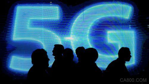 
                    
	TechWeb3月13日?qǐng)?bào)道 文/小狐貍


	由于5G通信技術(shù)有望在2019年初開(kāi)始商業(yè)化，因此現(xiàn)在是開(kāi)始討論5G對(duì)投資者的價(jià)值的好時(shí)機(jī)。


	 


	首先，讓我們從顯而易見(jiàn)的事實(shí)開(kāi)始：移動(dòng)連接是每一個(gè)現(xiàn)代經(jīng)濟(jì)的“跳動(dòng)的心臟”， 而它的命脈就是數(shù)據(jù)