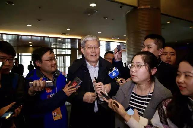 	中国储能网讯：自 9 号文下发以来，随着售电侧改革的深入，售电市场的放开，售电公司的数量以及参与市场交易的形式不断增加。不过，目前我国售电公司依然处于初始发展阶段，其发展模式还处于形成期