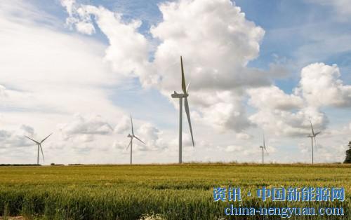                                                                                                                                                                     	　　贸易机构RenewableUK今天表示，英国风电场在上周六下午创造了14.3GW的电力纪录。	　　据电网运营商英国国家电网统计，周六风力发电占英国总电力的35.7％，天然