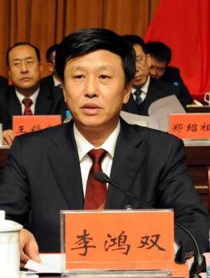 　　经济日报-中国经济网3月22日讯 据山西国资委消息，3月20日，山西燃气集团有限公司（以下简称“山西燃气集团”）正式挂牌成立，此举意味着山西省燃气资源整合重组全面开启。　　山西燃气集团于2018年2月28日完成注册，注册资本为1000万元，由晋煤集团全资控股，注册地为山西综改示范区，而值得注意的是，山西燃气集团董事长、法人代表为晋煤集团董事长李鸿双，晋煤集团副总经理、晋煤煤层气（燃气）事业部总经理、蓝焰控股董事长王保玉出任集团总经理，太原煤气化集团副总经理夏文超将出任山西燃气集团董事，另外，晋煤集团专