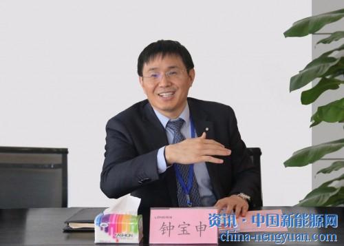                                                                                                                                                                     	　　2017年，国内光伏新增装机高达53GW，大幅超出业界预期，这在为整个光伏产业带来新期望的同时，也直接导致了各设备生产厂家的竞相扩产。据不完全统计，包括隆基、中环、通威在内的