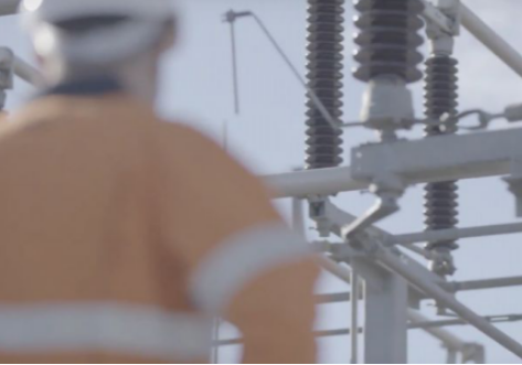 	中国储能网讯：澳大利亚公用事业供应商Evoenergy公司正在开展澳大利亚有史以来最全面的需求管理试验之一，该试验采用电池储能和传统电力需求响应相结合的方式。	其中，虚拟发电厂用来避免变电站升级，可以为Evoenergy公司节省约200万澳元（合160万美元）的费用