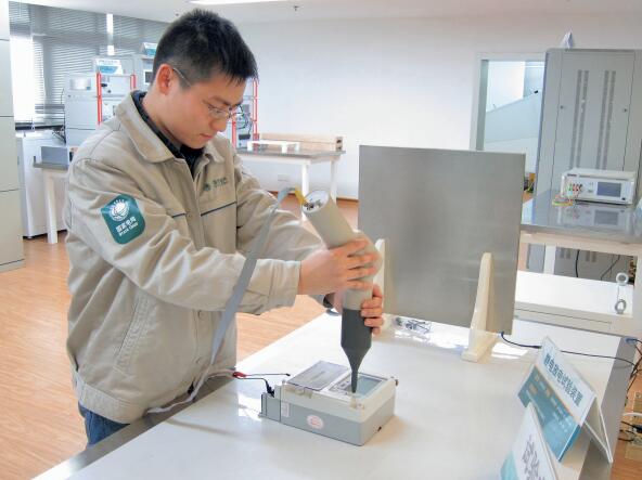 　　【中国仪表网 仪表产业】打开空调，暖风驱散寒冷；轻击鼠标，世界近在眼前；插入手柄，爱车开始充电&hellip;&hellip;人们早已习惯了被电能驱动的生活，并能通过电能创造无限的可能。这其中，电能表始终默默无闻地工作着，用精准的计量记录着电能消耗的点点滴滴