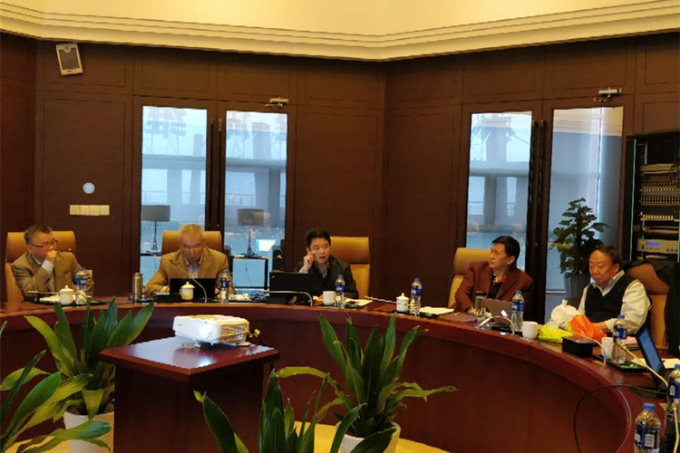 　　【中国仪表网 仪表会议】电子台案秤量大面广，它作为农贸市场等场所的主要计量器具，关乎民生计量。近日，《电子台案秤》国家标准修订第三次研讨会在江苏苏州召开