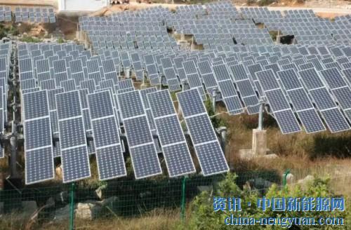                                                                                                                                                                     	　　2017年度的应用领跑者基地已经完成竞标，集邦咨询旗下新能源研究中心集邦新能源网EnergyTrend盘整竞标结果后发现，不仅单晶仍占有绝对优势，双面发电技术亦超过五成。双面