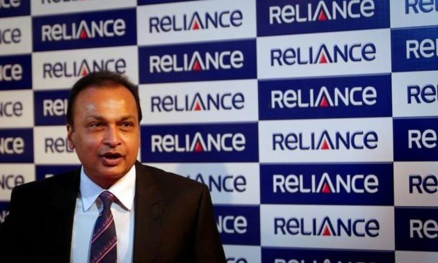 	                    	【电缆网讯】在瑞典爱立信投诉印度信实电信（Reliance Communications，RCom）1.5亿美元未付费用后，印度企业破产法院裁定，应及时支付，否则将面临破产程序，当日该公司股价因此下跌近五分之一。		由亿万富翁Anil Ambani控制的RCom曾经是印度第二大电信运营商，但由于Ambani先生的兄弟Mukesh经营的新进入者Reliance Jio引发的价格战而陷入财务困境