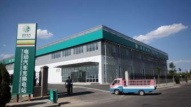原标题：污染研究引发对中国电动汽车政策的质疑              污染研究显示，电动汽车不一定比内燃机汽车更环保。专家表示，中国推动电动车生产的动机或许并非环保