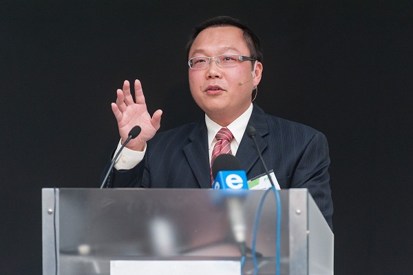 所谓盛极必衰，经历了连续多年的爆发之后，中国国内的光伏市场需求似乎已经趋缓。一季度9.65GW的装机量虽然取得了22%的同比增长，但是普通光伏电站装机量同比下降了64%