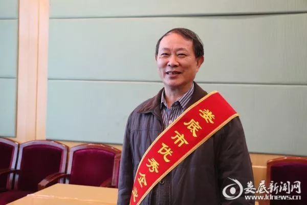 原标题：从破产到连续19年盈利：陈代富的冷钢传奇            现象。奇迹