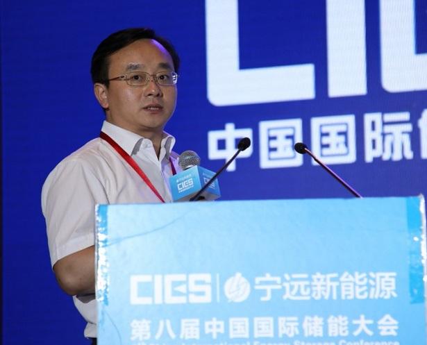 	中国国储能网讯：5月19日至21日，“第八届中国国际储能大会”在深圳隆重召开， 来自中国、美国、德国、英国、加拿大、西班牙、日本、韩国、澳大利亚等国和地区1500余位政府机构、科研院所、行业组织、电力公司、新能源项目单位、系统集成商等代表出席本次大会。	中国电力科学研究院有限公司储能电池本体技术研究室主任杨凯在储能电站专场，发表了题为“梯次利用动力电池在电力储能的应用研究”的精彩演讲