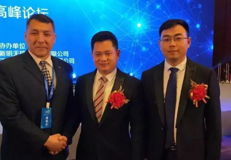 原标题：中润国力：自发电新能源车新疆市场启动 超常规产品和策略实现盈销             中润国力董事局马壹、副总裁樊明与阿不力米提·阿卜拉亲切合影 “作为一家新建不到一年的民营企业,在这么短的时间内快速发展取得注册会员数百万,拥有代理商几千家,一般的公司是很难做到的,这更加坚定了我对中润国力能源科技有限公司的信任和开拓市场的热情。”新疆和田地区的代理商阿不力米提·阿卜拉接受采访时表示中润国力通过研发磁动力自循环发电技术开启新能源技术、产业链拓展、商业运营模式的创新,为公司的后续发展和走向国际市场奠
