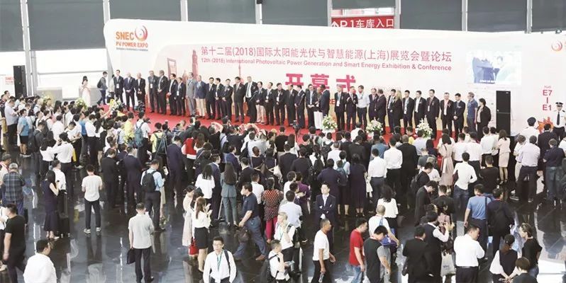 原标题：SNEC期间或有酝酿，5•31光伏新政“兑现”严控传闻             五月的最后一天，光伏新政出台。降价突如其来，刚刚忙完SNEC展会的光伏人有些猝不及防
