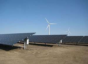 原标题:Invenergy与NextEra能源合作开发300MW光伏项目 近日,麦迪逊天然气和电力公司(MGE)和WEC能源集团(WEC)通过其威斯康星州公共服务(WPS)子公司已经在威斯康星州合作开发了两个大型光伏项目。 据了解,两家公司和项目开发商Invenergy和NextEra Energy都向威斯康星州公共服务委员会提交了两个威斯康星州项目的申请
