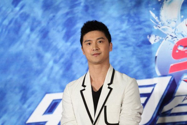 原标题：蓝评律师为田亮资本私募基金管理人登记提供全程法律服务              前奥运会跳水冠军、著名影星田亮与福建港德隆集团合作成立田亮（厦门）文化体育产业投资管理有限公司（下称：田亮资本）。田亮资本是一家专注于大消费领域的股权投资机构，专注于体育、文化行业、筛选行业内具有核心竞争力的成长型企业进行投资，充分利用丰富的行业战略资源，在资金、战略、管理、市场等多方面帮助已投企业提升竞争优势、完善产业链布局并实现跨越式发展，为投资者提供超额回报