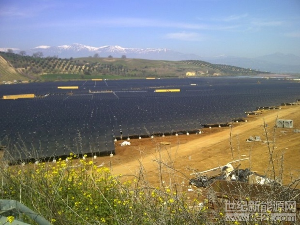 Enel Group与赞比亚工业发展公司签署了一份价值约3400万美元的融资协议，用于在赞比亚建设一座34MW Ngonye太阳能电站。融资包括来自国际金融公司高达1000万美元的优先贷款，来自国际金融公司-加拿大气候变化计划高达1200万美元的贷款以及来自欧洲投资银行高达1175万美元的贷款
