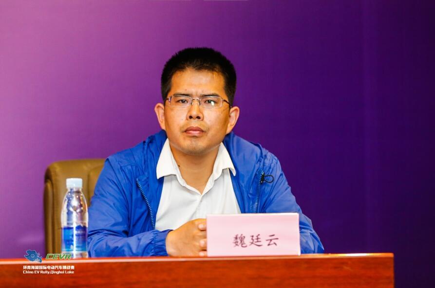 	中国储能网讯：在近日举行的第五届环青海湖国际电动汽车挑战赛期间，国家电网青海省电力公司对本届赛事的电力保障工作进行了周密部署，并做了长时间的筹备工作。	据国家电网青海省电力公司智电处处长魏廷云介绍，国网青海省电力公司已经圆满完成了4届赛事的保障工作，共建立了8个纯电动车充电站点，安装了121台充电桩