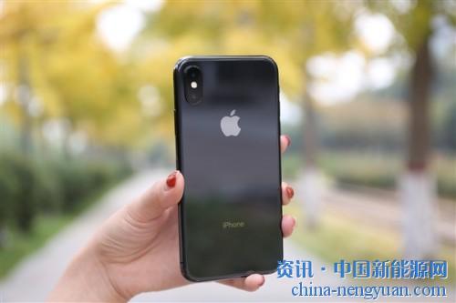 对于苹果来说,他们一直都在用实际行动来凸显对社会的责任。
现在,苹果中国宣布,将在中国推出一项价值3亿美元的投资基金,旨在将苹果供应商与可再生能源联系起来,从而降低对