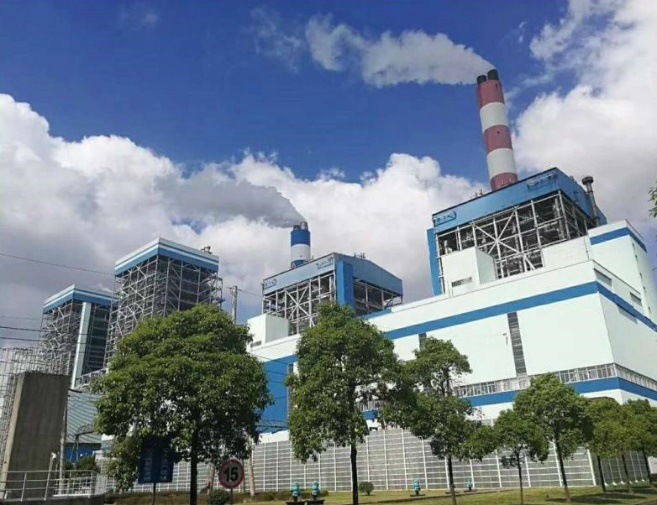 原标题：永泰能源旗下多家电厂成为当地迎峰度夏主力军            　　随着夏季用电高峰的到来,永泰能源股份有限公司旗下多家电厂已成为当地迎峰度夏的主力军。  　　永泰能源是一家综合性能源公司,由其投资并已投入运营的四家发电厂,分别地处江苏及河南两省