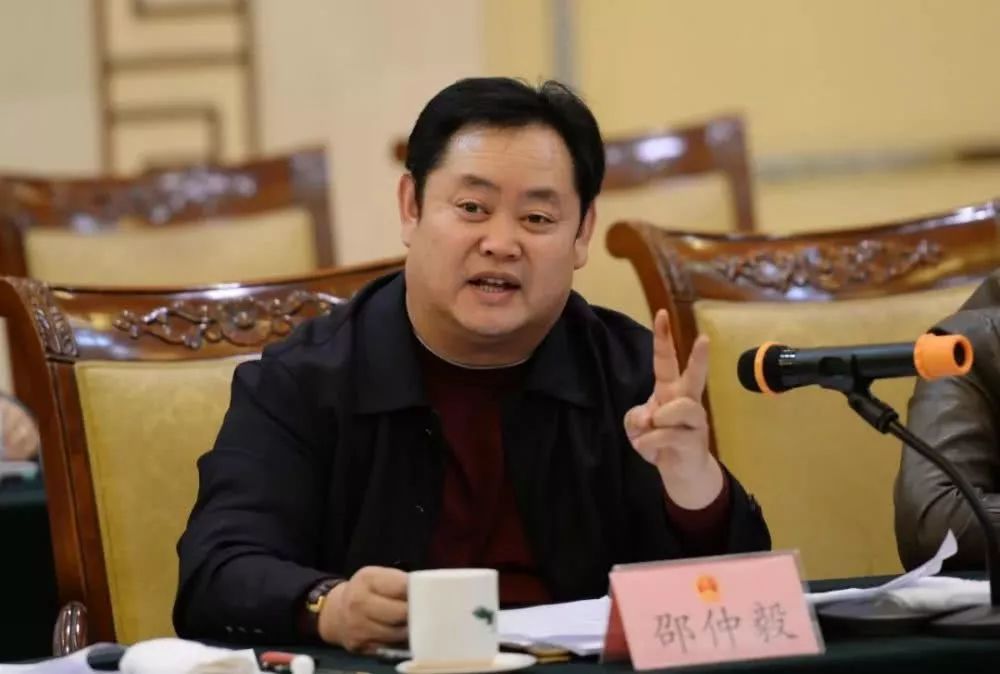 原标题:【早参】115亿债务压顶!汇源果汁面临退市危机 证监会:重大违法强制退市应成带电高压线 曾经身家190亿的山东首富申请破产 近日,法院裁定,对申请人山东晨曦集团有限公司的破产重整申请予以受理。2018年7月16日,山东晨曦集团有限公司以其不能清偿到期债务,明显缺乏清偿能力为由向该法院申请破产重整