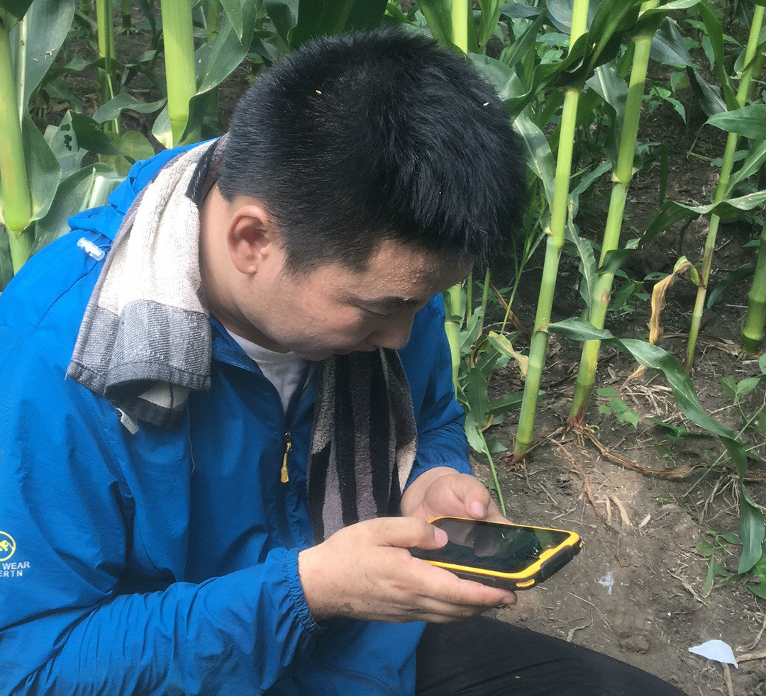 　　【中国仪表网 仪表产业】按照国家关于土壤污染状况调查工作安排，2017年1月，吉林省启动农用地土壤详查工作。吉林省环保厅会同省国土资源厅、省农委等相关部门认真落实国家工作部署，深入研究、精心筹备，组建由环保、国土、农业、地矿、质监等部门事业单位构成的专业技术团队，参与人员和专家达到500余人