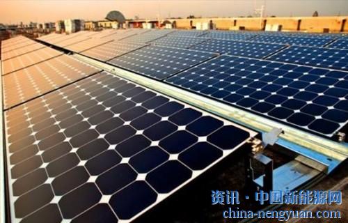                                                                                                                                                                    	　　日前，印度宣布欲对中国太阳能板征收高额关税。中国人民大学金融研究院研究员卞永祖称印度的行为难以预测，不排除它会受到美国贸易政策的影响