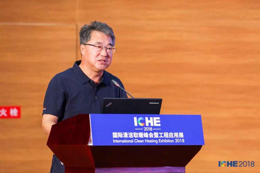 &nbsp;&nbsp;　　▲太原热力集团董事长张建伟&nbsp;　　目前，我国的能源结构还是以煤为主，且这种能源结构在较长的时间内不会根本性改变。那么怎样利用好现有的热电厂，如何进一步开发它的余热资源，加大供热，是现今面临的十分关键的问题