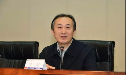 原标题:国家能源局监管总监李冶:下大力气解决可再生能源消纳难题 华夏能源网(微信号;hxny100)注:正处于能源转型变革时期的中国,不同能源类型之间的矛盾、冲突和生存空间之争愈加剧烈! 国家的意图,是要推动建立“清洁低碳、安全高效的能源体系”,变革是各个能源领域的关键词。对于传统化石能源来说,面临的是去产能、清洁化和盈利降低的考验;对于可再生能源来说,在政策倾斜、环保风和技术创新的多重加持下,高速、高比例发展带来的后遗症也很严峻