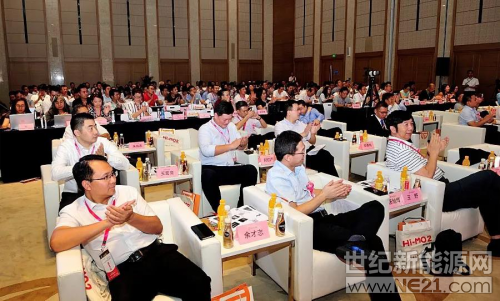 2018中国户用光伏品牌&mdash;古瑞瓦特金秋9月4-5日，由中国检验检疫学会光伏专委会、光伏绿色生态合作组织、中国户用光伏品牌推广联盟共同主办的第十三届（2018）亚洲太阳能光伏创新合作论坛在上海盛大举行。古瑞瓦特凭借创新技术、卓越品质及品牌实力，赢得用户及行业认可，荣获&ldquo;2018中国户用光伏品牌&rdquo;大奖