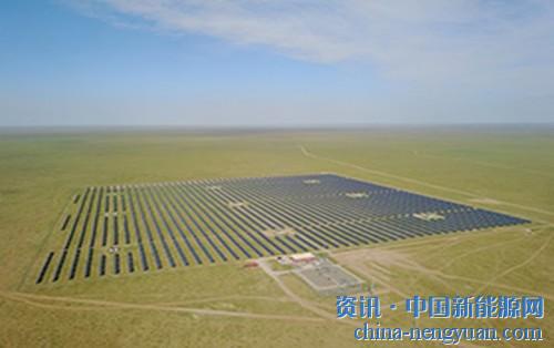                                                                                                                                                                     	　　夏普能源解决方案公司（SESJ）在蒙古完成了一个容量为16.5兆瓦的直流（DC）太阳能发电厂。	　　日本夏普公司(Sharp Corp:6753)的子公司与日本贸易公司S