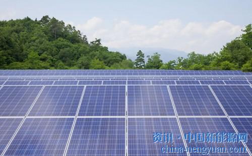                                                                                                                                                                     	　　2018年5月31日，国家发改委文件称2018年分布式项目10GW、暂缓地面光伏指标下发;年内启动十三五第二批光伏扶贫项目和适时开展第四批领跑者项目;积极鼓励不需国补贴项目：