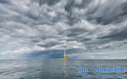                                                                                                                                                                     	Floatgen。资料来源：Twitter，@ IdeolOffshore		　　法国第一台漂浮式海上风电机组Floatgen于9月18日全面投入运营，今天在该项目的网站上