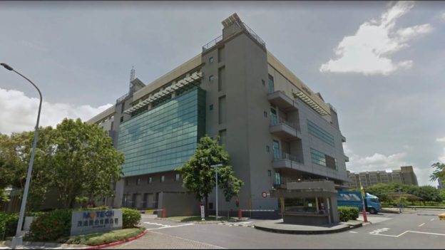 	                    	【电缆网讯】近来，在6月关闭其晶体生长工厂以及二季度出现重大亏损后，台湾地区领先的太阳能公司茂迪宣布于9月中旬提前裁员300名外来劳工，试图通过降低劳动力成本来缓解其财务困境。		台湾茂迪宣布9月中旬提前裁员300名外来劳工	茂迪指出，外来劳工一直是困难时期劳动力缩减的首要对象，因为他们本质上是补充人力