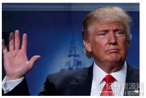 世纪新能源网报道：美国宣布对中国逆变器产品的关税将于9月24日开始实施，税率为10％，并将在2019年1月1日提高到25％据悉，美国最终做出了对来自中国的逆变器产品征收关税的决定，并且与业内许多人担心的情况一样糟糕甚至更糟。正如美国贸易代表罗伯特&bull;莱因希泽和美国总统唐纳德&bull;特朗普日前宣布的那样，美国正在通过301条款对大约2000亿美元的中国进口产品征收关税，其中包括逆变器和非锂电池