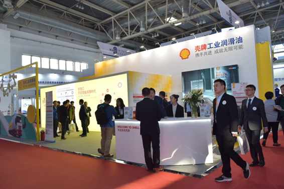                        2018年10月17日，北京——今天，2018北京国际风能大会暨展览会在中国国际展览中心（新馆）盛大开幕。作为全球风电行业年度最大的盛会之一，本次大会吸引了650多家中外企业参展，再次刷新了风能展的参展记录